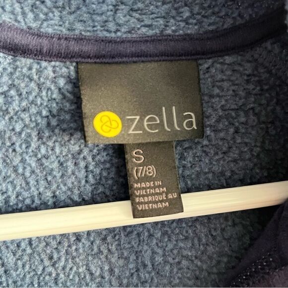 Zella Kid's Navy Blue 1/4 Zip Pullover Knit Fleece Jacket - Picture 5 of 8